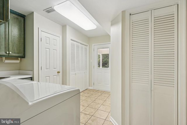 12761 ROCKWOOD LN, Woodbridge, VA 22192