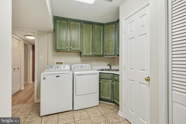 12761 ROCKWOOD LN, Woodbridge, VA 22192