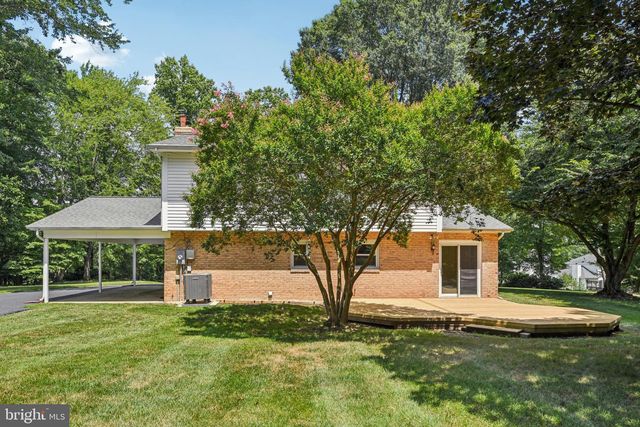 12761 ROCKWOOD LN, Woodbridge, VA 22192