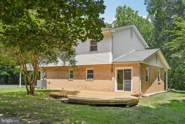 12761 ROCKWOOD LN, Woodbridge, VA 22192