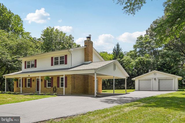 12761 ROCKWOOD LN, Woodbridge, VA 22192
