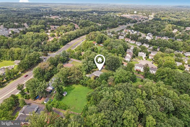 12761 ROCKWOOD LN, Woodbridge, VA 22192