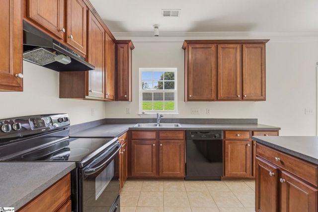 8 Carilon Court, Simpsonville, SC 29681