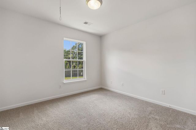 8 Carilon Court, Simpsonville, SC 29681