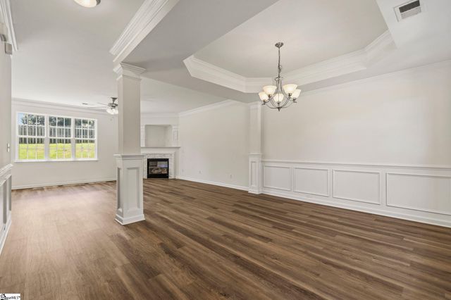8 Carilon Court, Simpsonville, SC 29681
