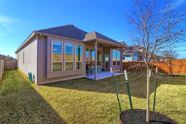 11609 American Mustang LOOP, Manor, TX 78653