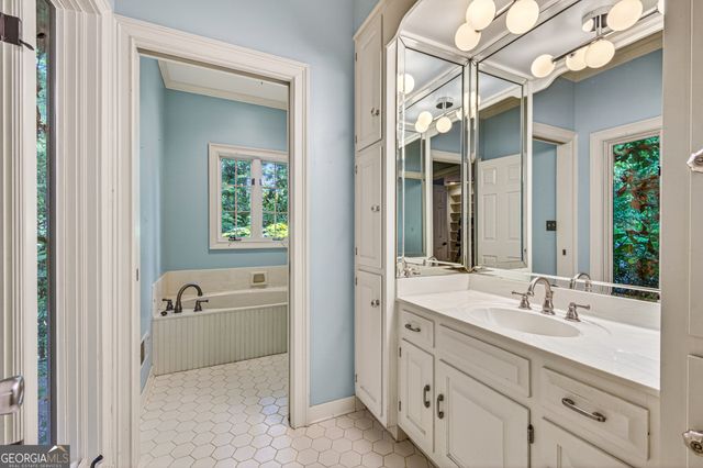 580 Westview Drive, Athens, GA 30606
