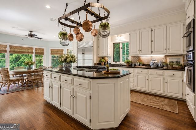 580 Westview Drive, Athens, GA 30606