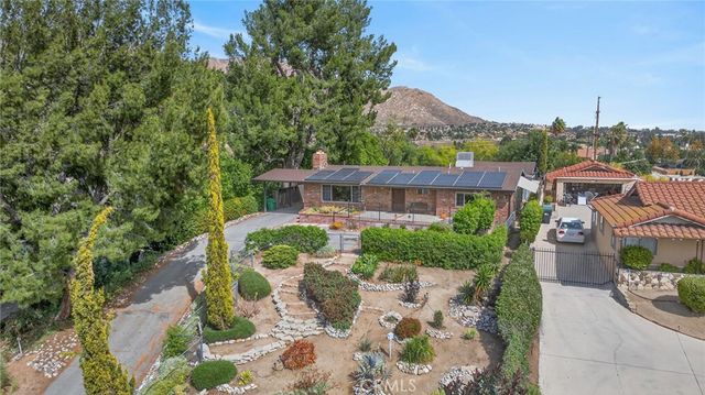 11543 Tulane Avenue, Riverside, CA 92507