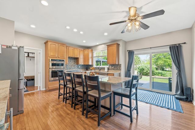 531 Brookside Avenue, Algonquin, IL 60102