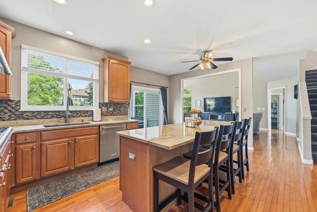 531 Brookside Avenue, Algonquin, IL 60102