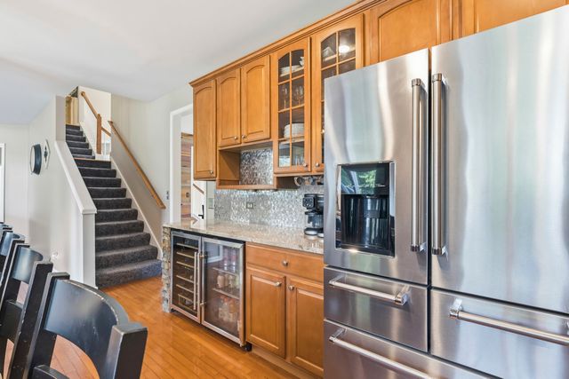 531 Brookside Avenue, Algonquin, IL 60102