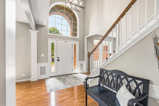 531 Brookside Avenue, Algonquin, IL 60102
