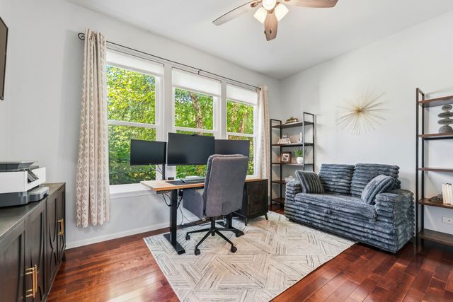 531 Brookside Avenue, Algonquin, IL 60102