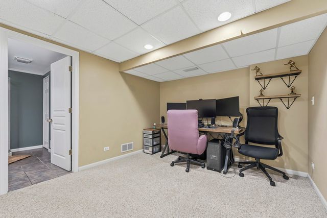 531 Brookside Avenue, Algonquin, IL 60102