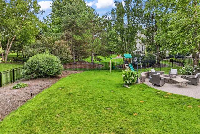 531 Brookside Avenue, Algonquin, IL 60102