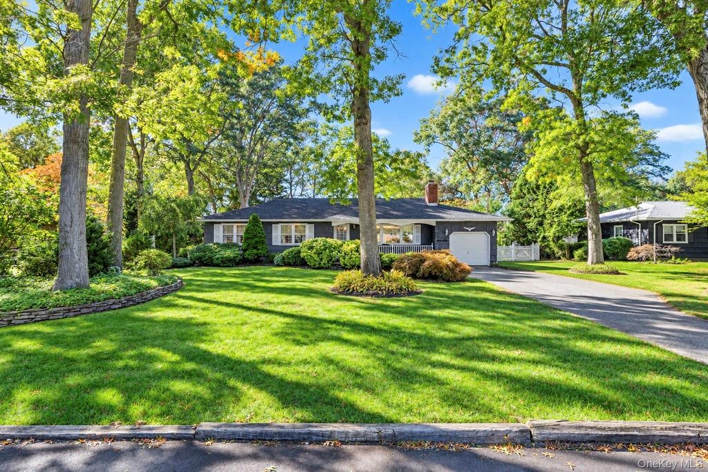 2306 Pine Avenue, Ronkonkoma, NY 11779 — photo 4