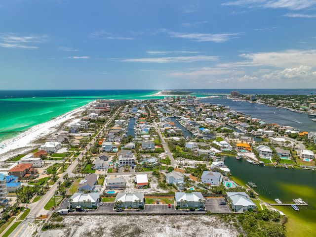 705 Gulf Shore Drive 102, Destin, FL 32541