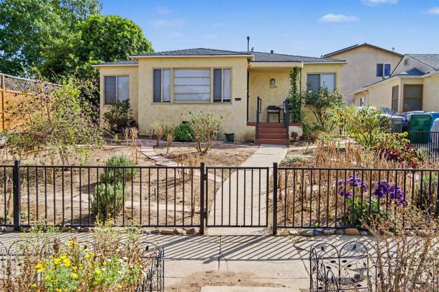 3239 N Mountain View, San Diego, CA 92116