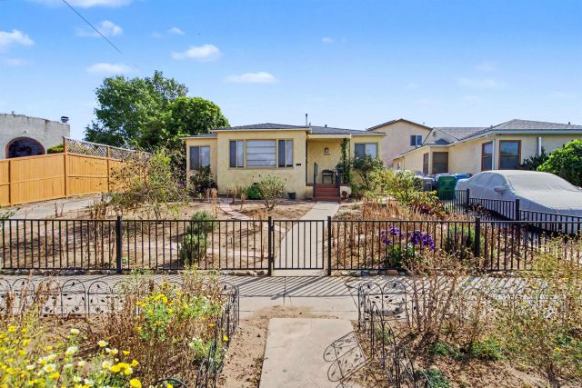 3239 N Mountain View, San Diego, CA 92116