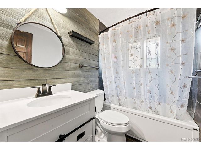 4204 W Roanoke Pl, Denver, CO 80236