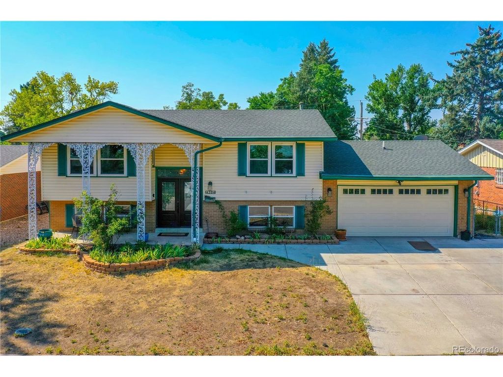 4204 W Roanoke Pl, Denver, CO 80236
