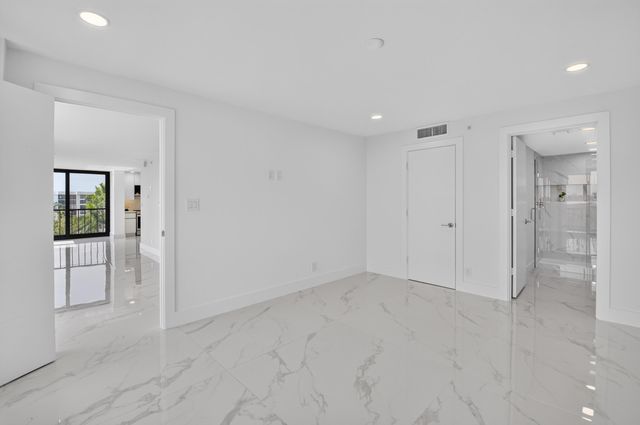 7835 Lakeside Boulevard 972, Boca Raton, FL 33434