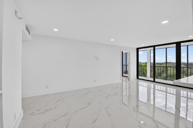 7835 Lakeside Boulevard 972, Boca Raton, FL 33434