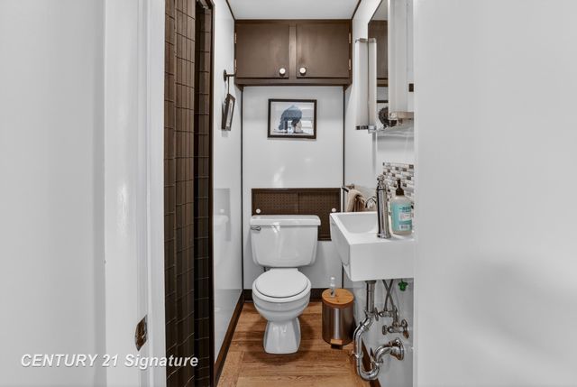 1820 Lawrence Drive, Midland, MI 48640