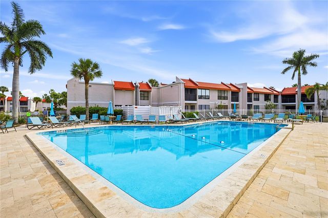 1801 GULF DRIVE N 142, Bradenton Beach, FL 34217