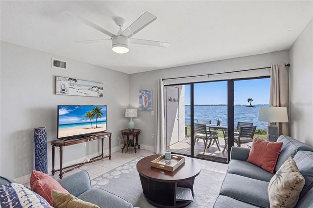 1801 GULF DRIVE N 142, Bradenton Beach, FL 34217