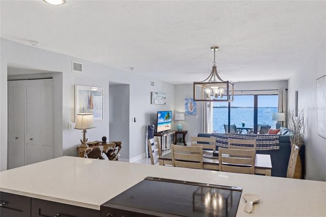 1801 GULF DRIVE N 142, Bradenton Beach, FL 34217