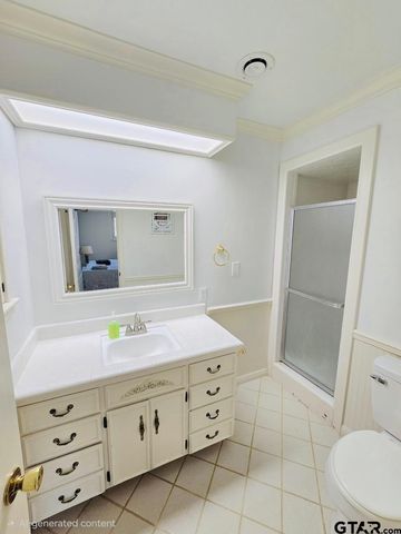 926 Circle Dr., Jacksonville, TX 75766