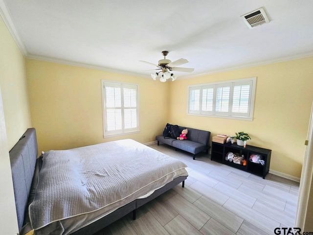 926 Circle Dr., Jacksonville, TX 75766