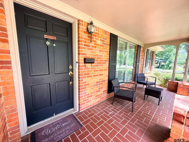 926 Circle Dr., Jacksonville, TX 75766