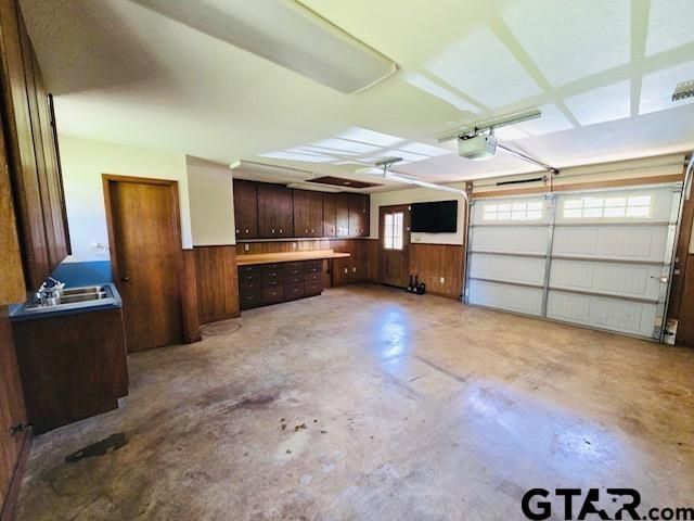 926 Circle Dr., Jacksonville, TX 75766