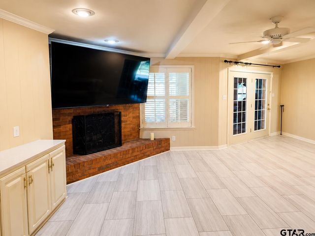 926 Circle Dr., Jacksonville, TX 75766