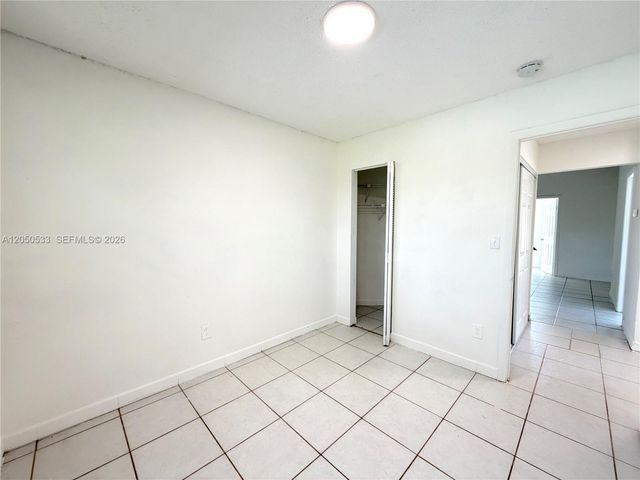 9850 W Heather Ln, Miramar, FL 33025