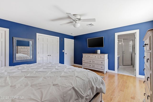 49 Farm Road, Middletown, NJ 07748