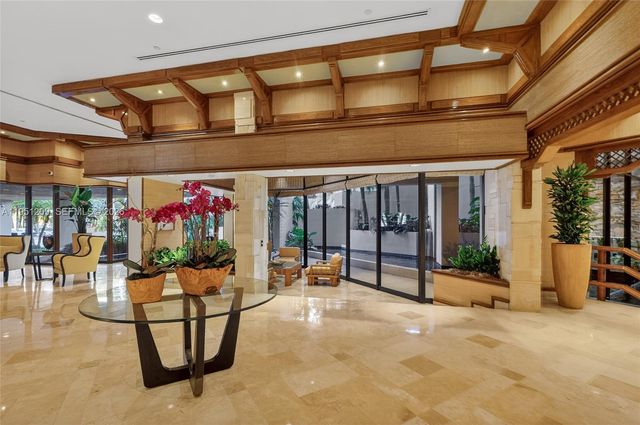 1 Grove Isle Dr A303, Miami, FL 33133