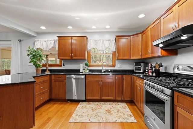 44 Pitman Drive, Reading, MA 01867