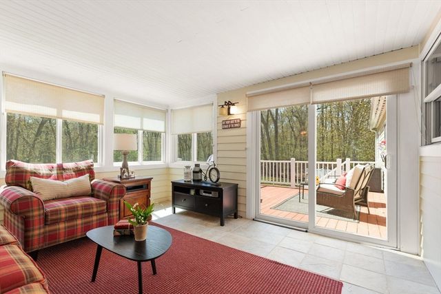 44 Pitman Drive, Reading, MA 01867