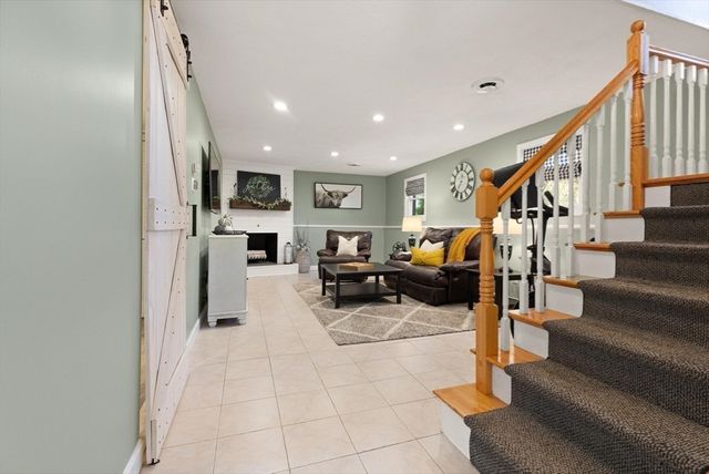 44 Pitman Drive, Reading, MA 01867