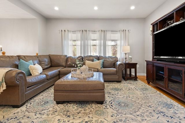 44 Pitman Drive, Reading, MA 01867