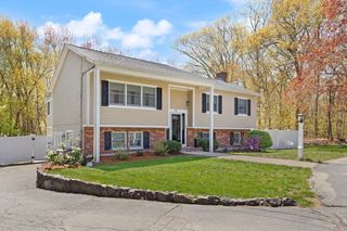 44 Pitman Drive, Reading, MA 01867