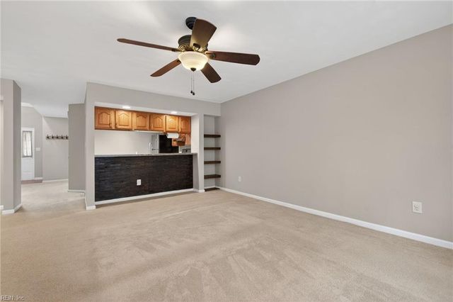 1934 Cranborne CT, Virginia Beach, VA 23453