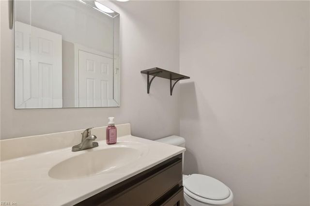 1934 Cranborne CT, Virginia Beach, VA 23453