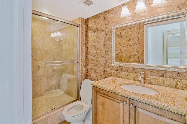 6 BELLEVIEW BOULEVARD 801, Belleair, FL 33756