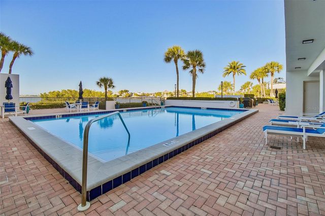 6 BELLEVIEW BOULEVARD 801, Belleair, FL 33756