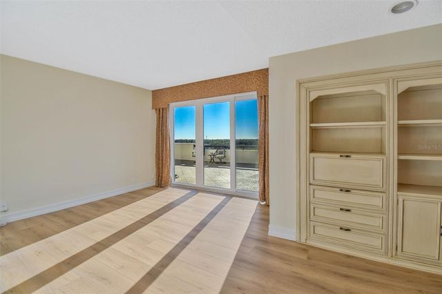 6 BELLEVIEW BOULEVARD 801, Belleair, FL 33756